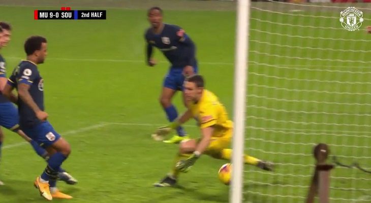 Редчайший счет зафиксирован в АПЛ. «МЮ» растоптал и уничтожил «Саутгемптон» футбол