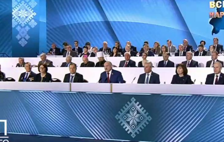 Лукашенко призвал провести чистку среди чиновников Лукашенко