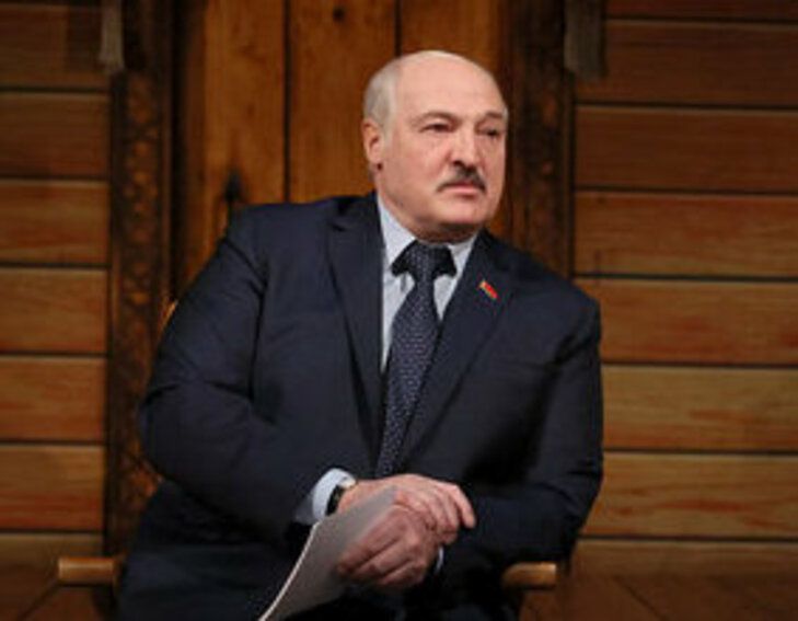 Лукашенко: события 2020 года стали испытанием для общества президент