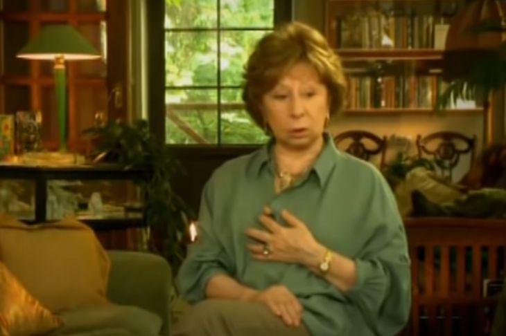 Лия Ахеджакова