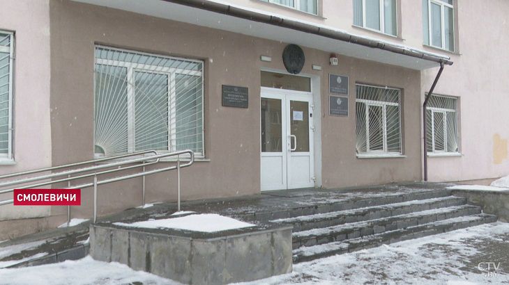 Мать двоих детей из Смолевичей оскорбила главу МВД. Суд вынес приговор суд