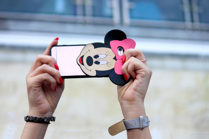 Смартфон Руки