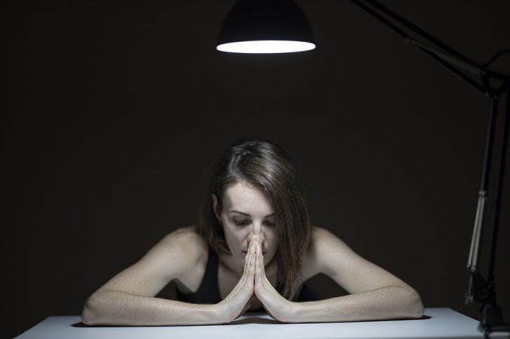 10 мудрых советов тридцатилетним от людей, кому за 40 девушка