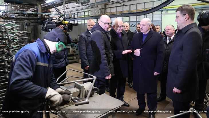 «Лучше, чем футбол и хоккей»: Лукашенко раскрыл новый секрет долголетия 