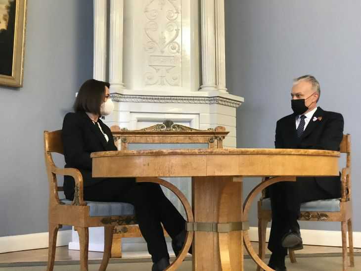 Президент Литвы пригласил Тихановскую в свой дворец и поздравил белорусов с Днем Воли 