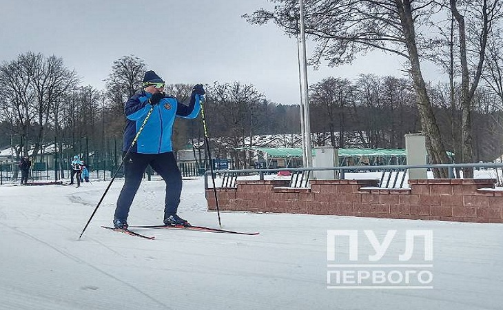 Лукашенко приехал на спортивный праздник «Минская лыжня-2021» в «Раубичах»