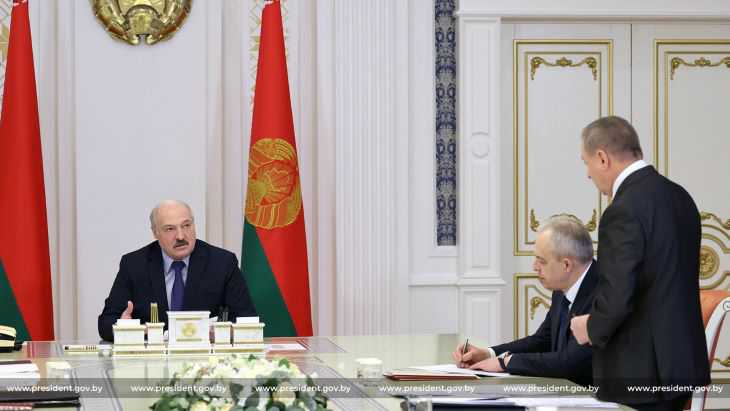 Лукашенко - руководству Польши: у нас немало проживает поляков, но это наши поляки, их родина – Беларусь
