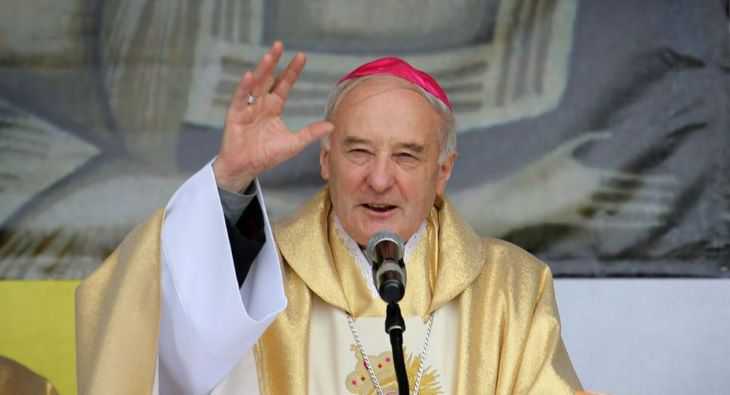 «Любая темнота сменяется светом»: епископ Великоселец обратился с Пасхальным посланием