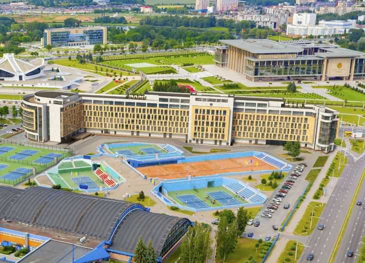 Напротив Дворца Независимости приближенный Лукашенко строит огромный комплекс: вот каким он будет