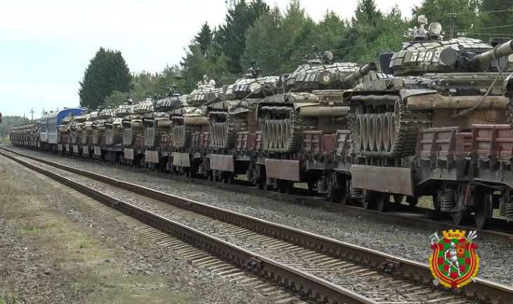 Беларусь перебрасывает танковый батальон к западной границе