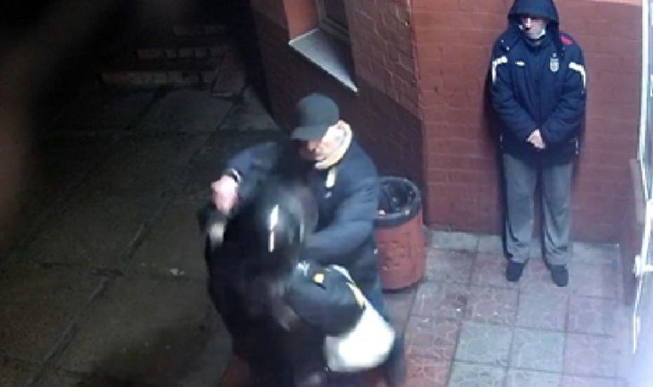 В Минске мужчина ограбил таксиста, а потом шилом пытался убить милиционера люди