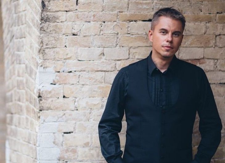 Еще один известный украинский ведущий отказался ехать на «Славянский базар» Доманский