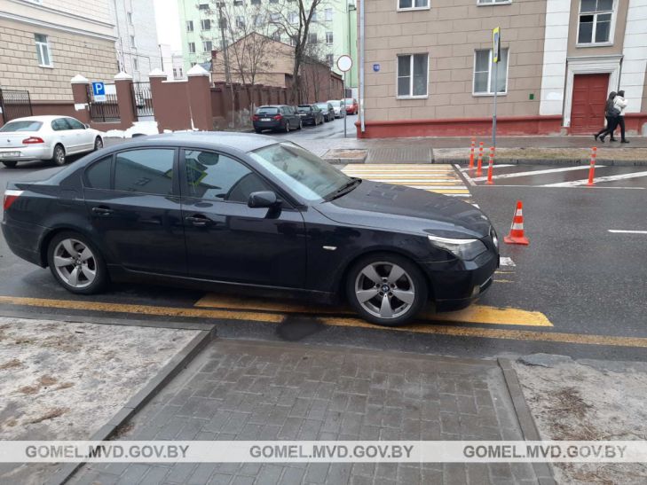 автомобиль