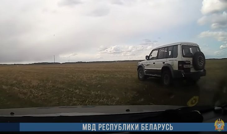 автомобиль