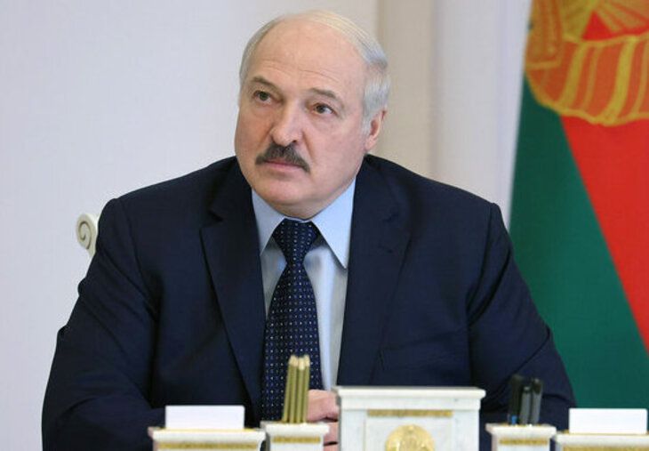 В Беларуси ликвидируют финансируемые из-за границы партии Лукашенко