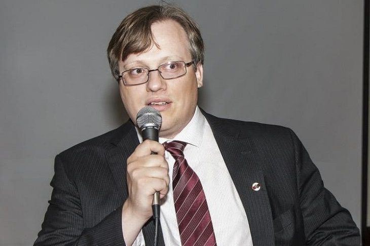 КГБ задержал в Москве белорусского адвоката и гражданина США. Его доставили в Минск Зенкович