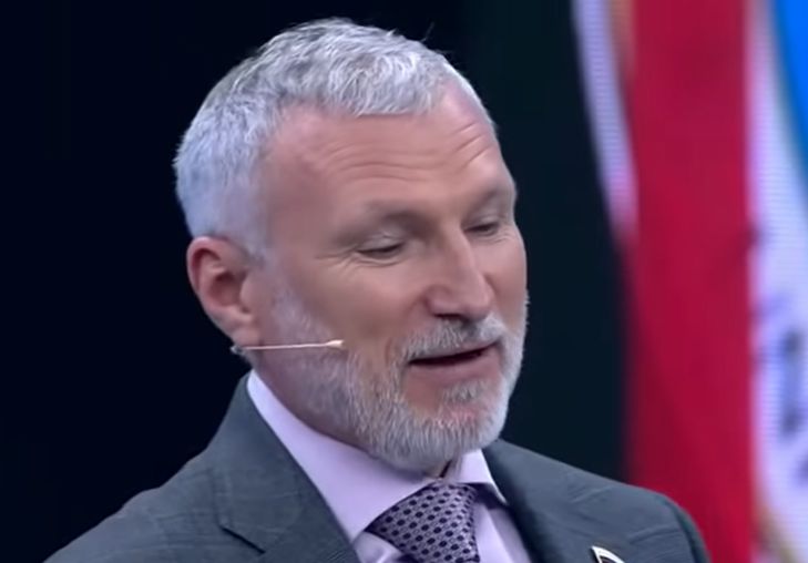 Депутат Госдумы РФ: в Беларуси надо размещать наши базы и ввести войска Журавлев