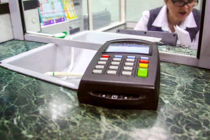 Популярная работа Беларуси. Кассиры: особенности, условия, зарплаты касса