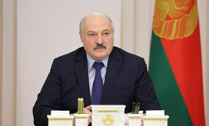 Лукашенко подписал указ о лишении званий более 80 силовиков Александр Лукашенко