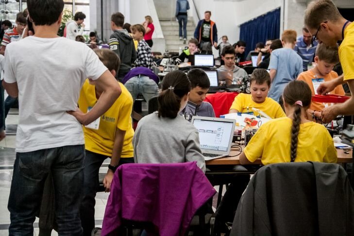 «Для противодействия деструктивным Telegram-каналам»: в Беларуси создадут фонд молодежных инициатив молодёжь