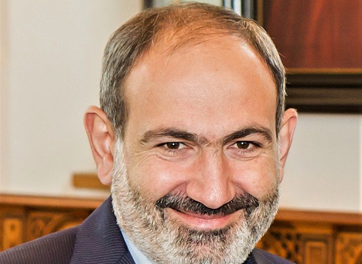 Парламент Армении не избрал Пашиняна премьер-министром