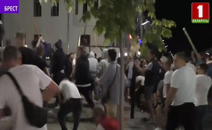 84 года колонии на всех – в Бресте вынесли приговор участникам «Пинской бойни» 84 года колонии на всех – в Бресте вынесли приговор участникам «Пинской бойни»