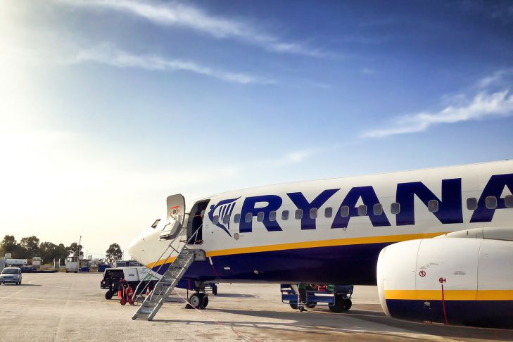 ICAO проведет расследование инцидента с самолетом Ryanair самолёт