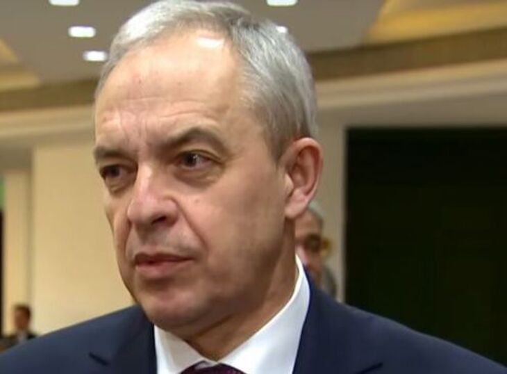 В Беларуси чиновникам установят нормы поведения в быту и в обществе Сергиенко