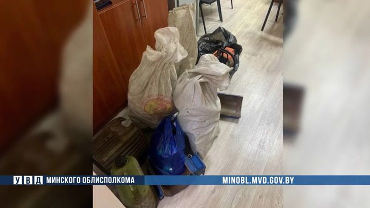 В неожиданном месте прятал добычу. Под Борисовом орудовал серийный вор вещи