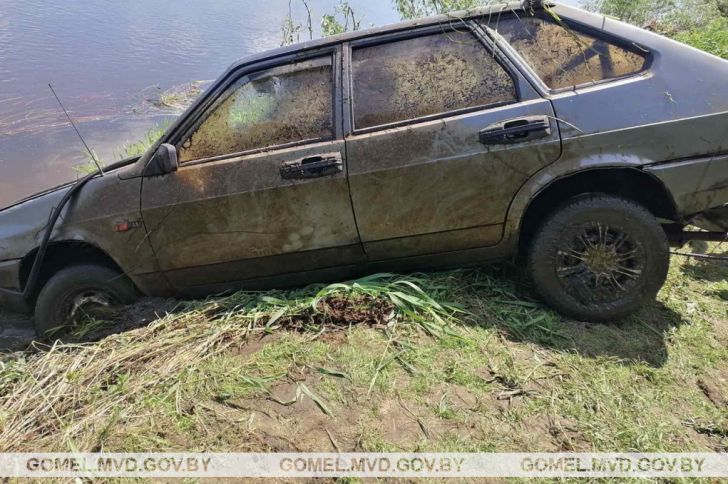 автомобиль