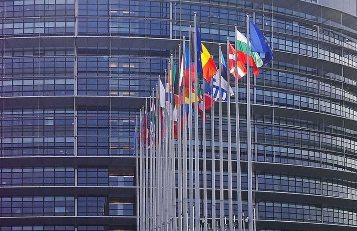 Официально: секторальные санкции по Беларуси вступят в силу 25 июня Европа