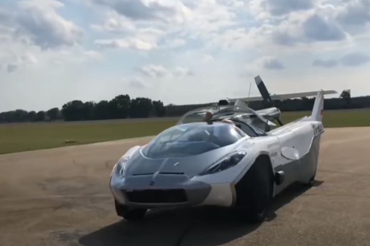 Летающий автомобиль