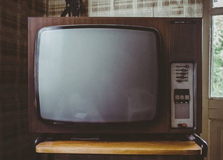 телевизор