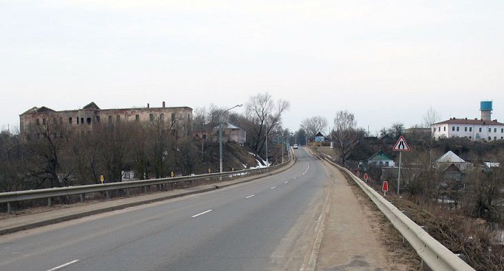 город