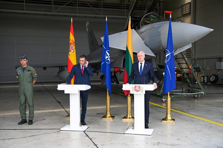 Гитанас Науседа