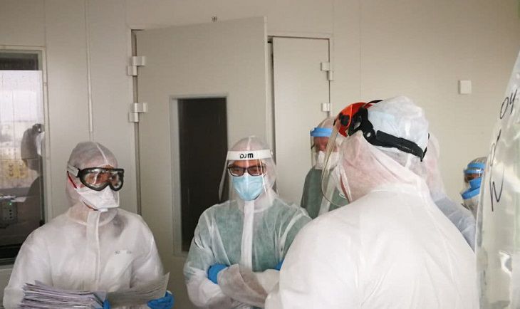 Суточный прирост случаев заражения коронавирусом в Беларуси вновь превысил 1 000 медики