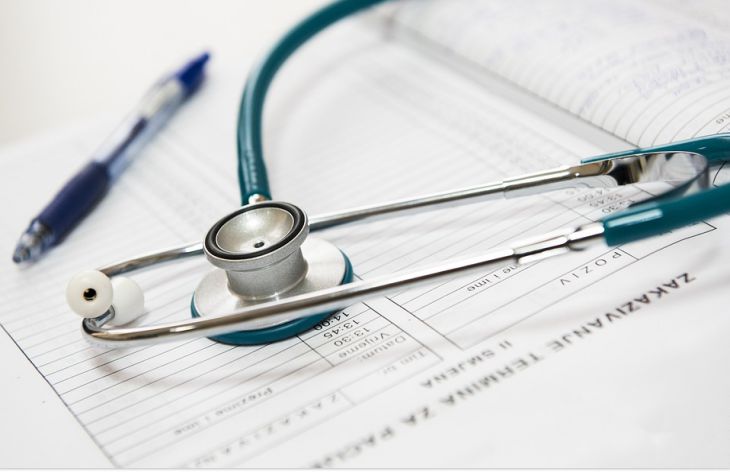 Ученые рассказали о неожиданном признаке «тихого» рака у женщин Стетоскоп