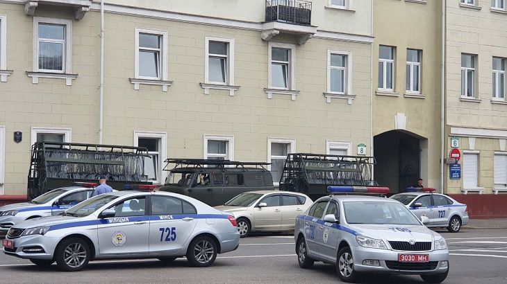 БАЖ, правозащитники. В Беларуси прошли массовые обыски милиция