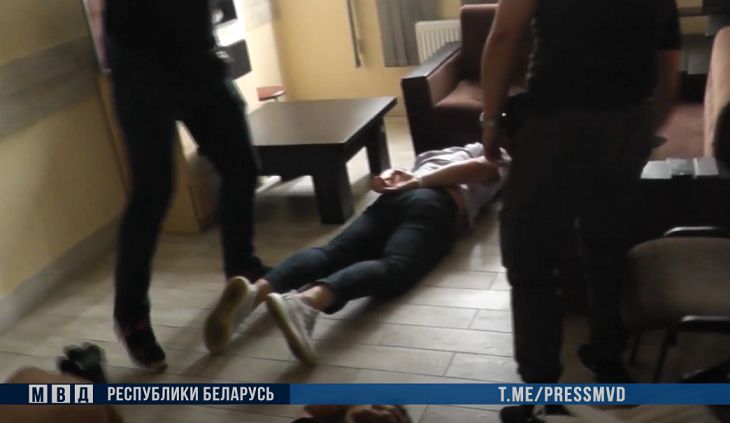 В Могилеве задержана банда автомошенников, наживавшихся на россиянах задержание