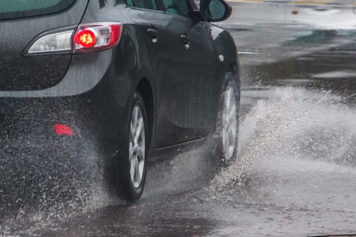 автомобиль