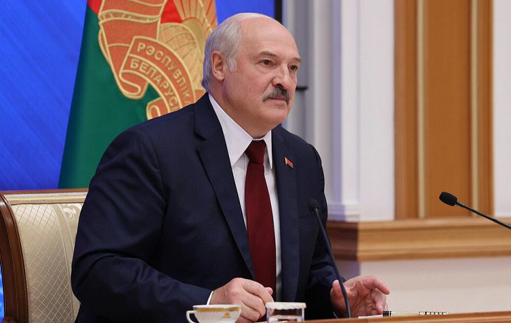 Лукашенко вспомнил слова Ленина о власти: власть чего-то стоит, если умеет защитить себя Лукашенко