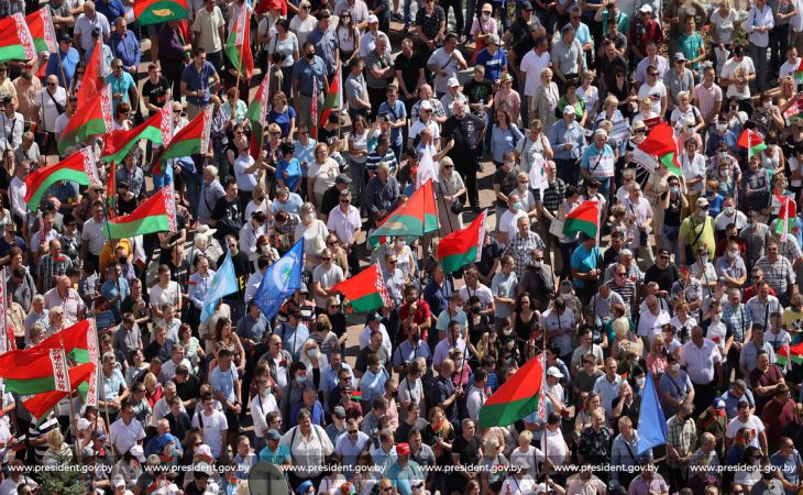 Пул Первого вспомнил, как год назад 65 тысяч белорусов собрались на митинг в поддержку Лукашенко
