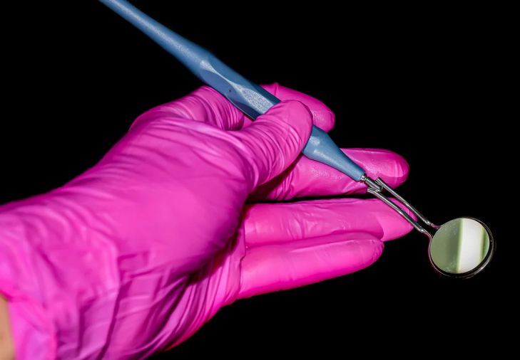 Второклассница умерла в кабинете стоматолога после введения наркоза 