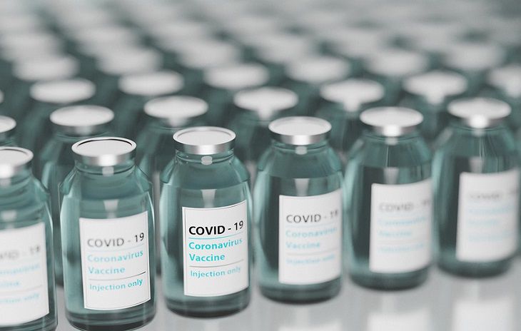 Евросоюз признал украинские сертификаты о вакцинации от COVID-19 вакцина