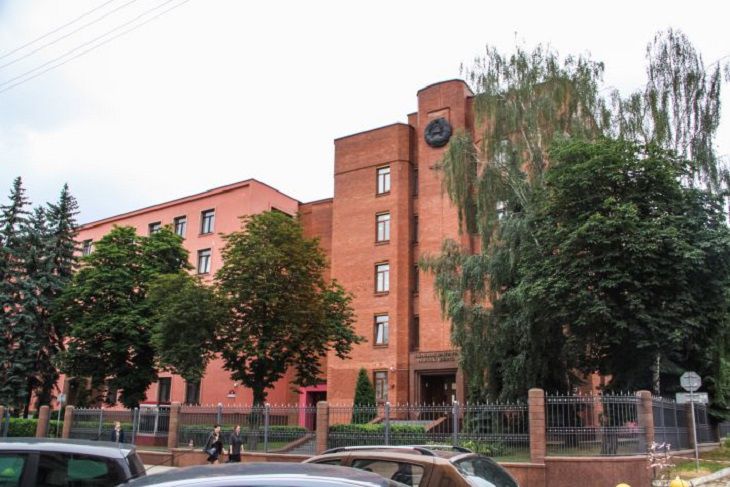 Латвия отказала Беларуси в помощи по уголовному делу о геноциде. Генпрокуратура отреагировала здание