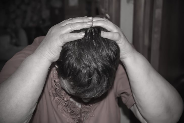 Ученые назвали период, когда чаще всего происходят инсульты боль