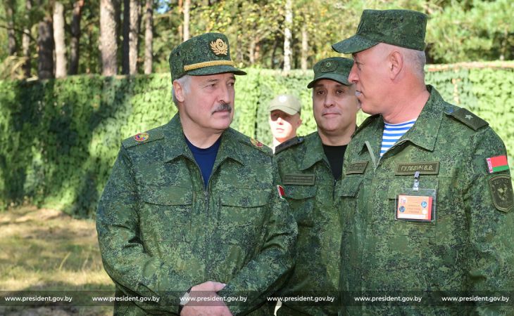 Лукашенко увидел новые риски и вызовы на западе Союзного государства 