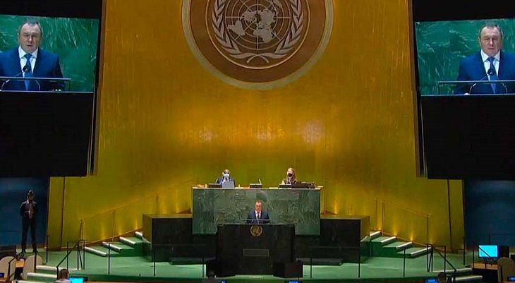 Владимир Макей