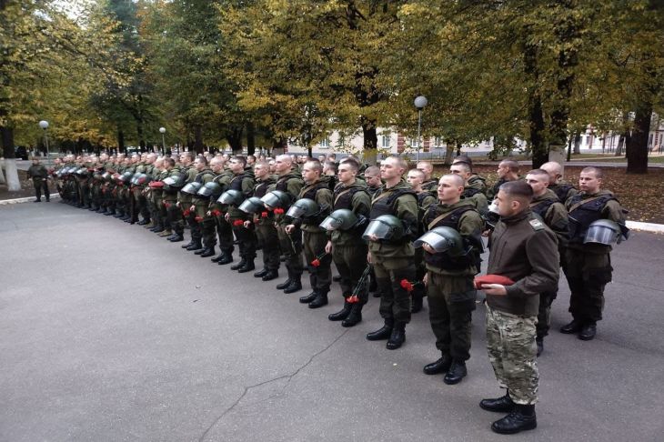 Военнослужащие Минута молчания