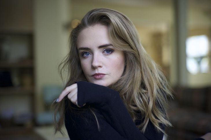 Женщины с плохим настроением по знаку зодиака девушка